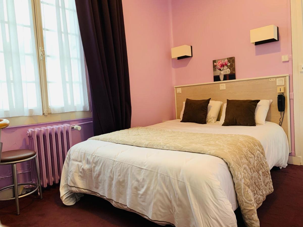 Hotel Au Petit Vivoin Extérieur photo